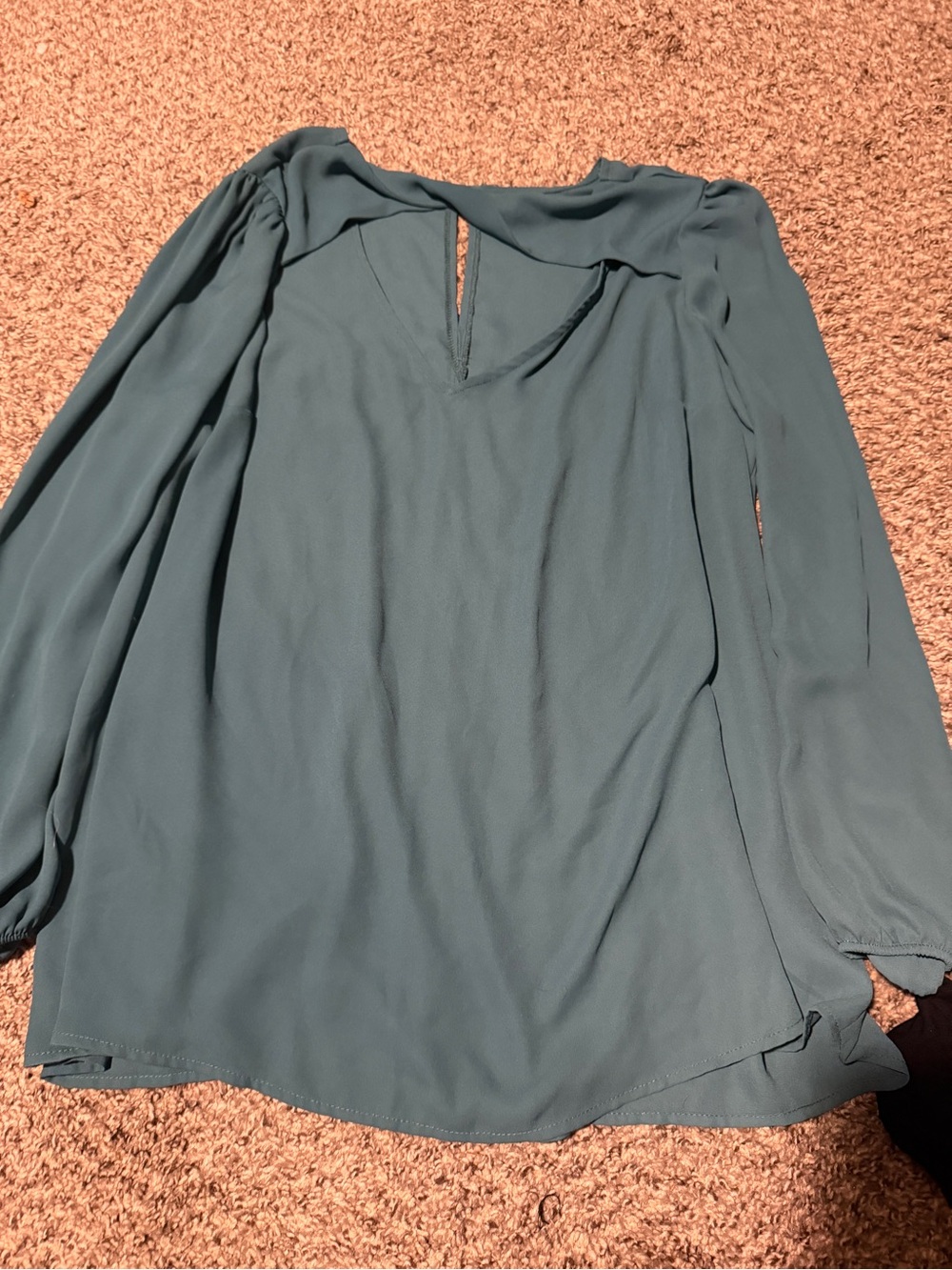 torrid Teal Keyhole Mock Neck Blouse - Picture 3 of 4